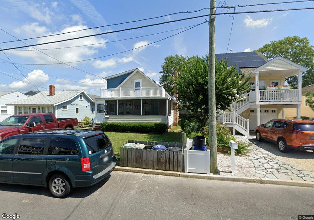 225 W 21st St, Ship Bottom, NJ 08008 - photo 1