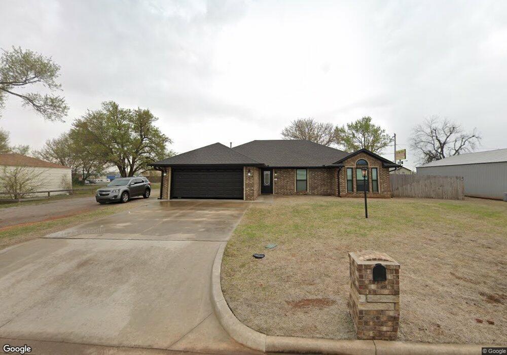 2814 W 2nd St, Elk City, OK 73644 - photo 1