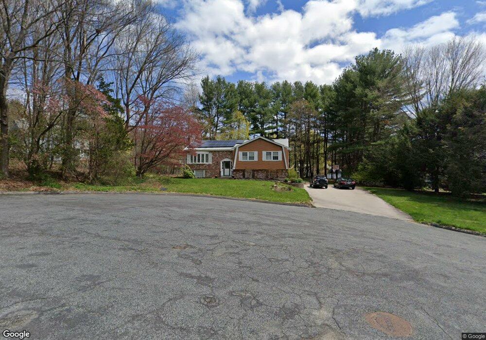 31 Larnis Rd, Framingham, MA 01701 - photo 1