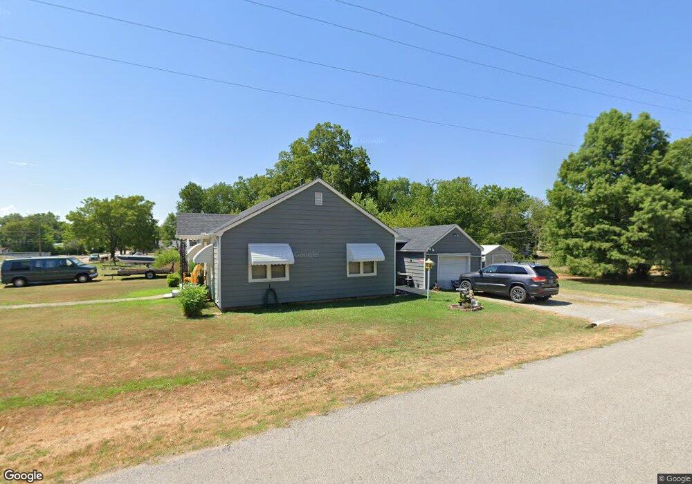 326 E 9th St, Claremore, OK 74017 - photo 1