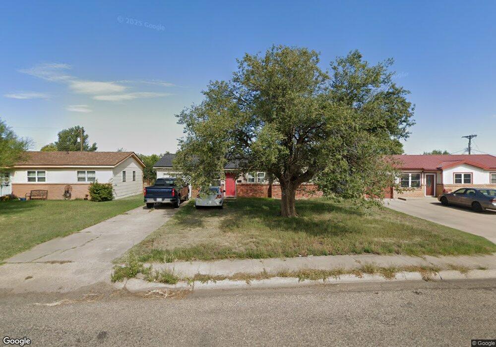 1211 Shamrock Dr, Dumas, TX 79029 - photo 1