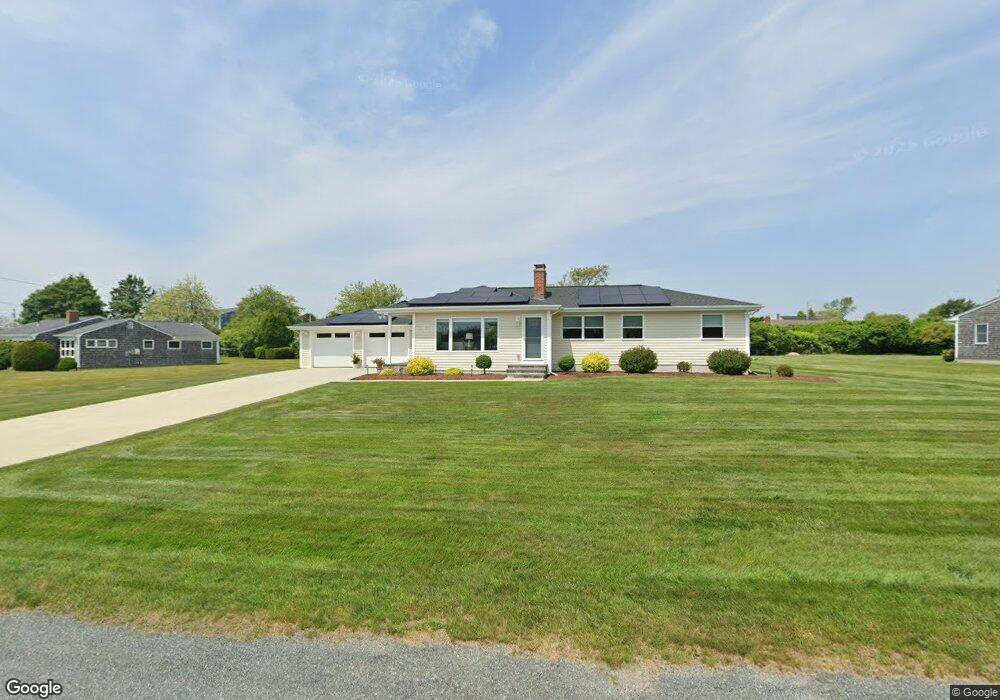 60 Breakwater Rd, Wakefield, RI 02879 - photo 1