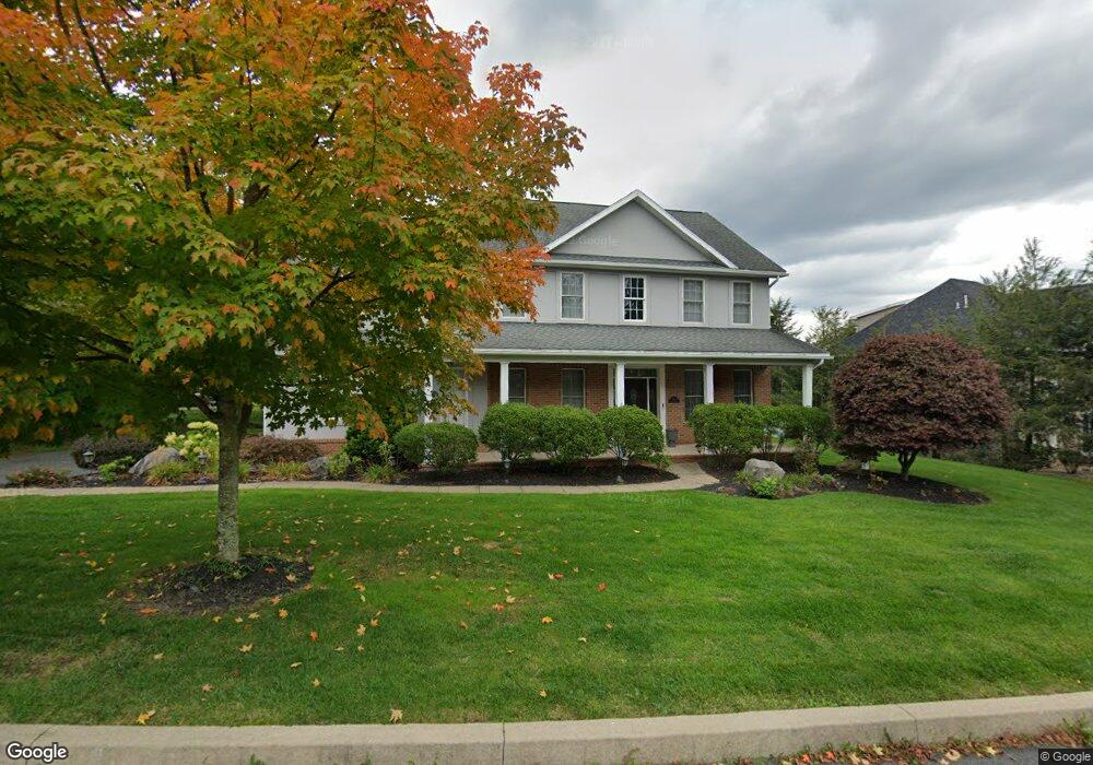 106 Joyce Dr, Moosic, PA 18507 - photo 1