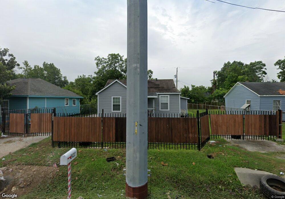 2422 Bennington St, Houston, TX 77093 - photo 1