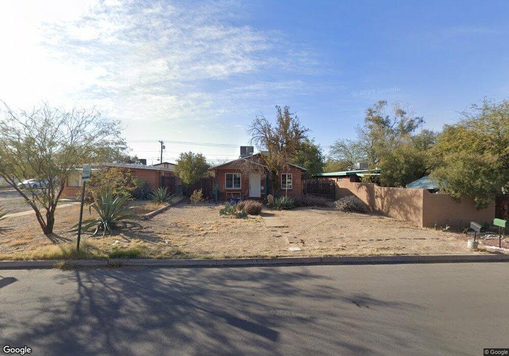 1042 E Lester St, Tucson, AZ 85719 - photo 1