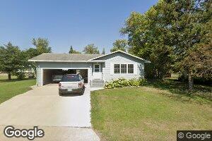 306 3rd St, Stephen, MN 56757
