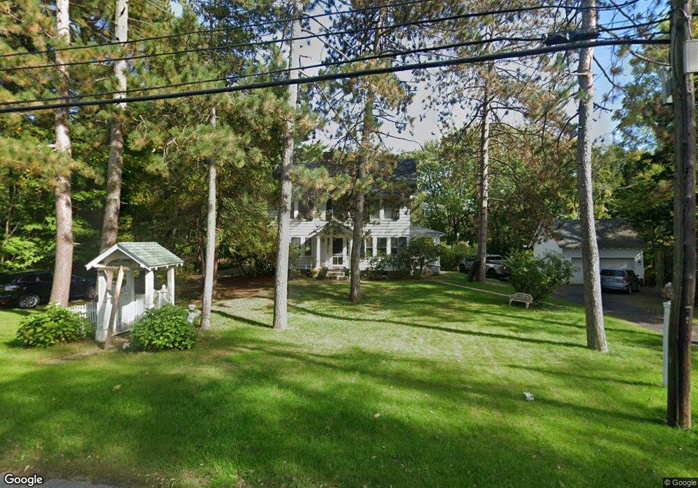 930 Morgan Ave, Schenectady, NY 12309 - photo 1