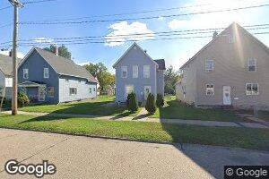 154 Railroad Ave, Moline, IL 61265