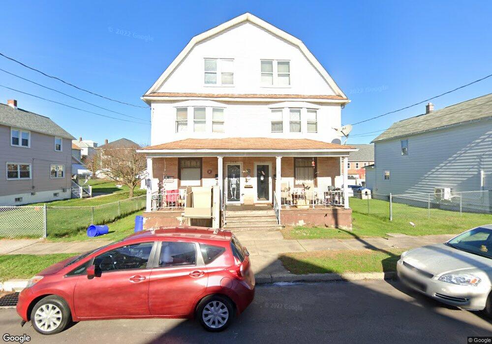 284 E Grand St, Nanticoke, PA 18634 - photo 1
