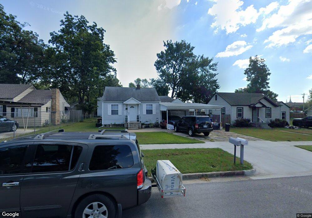 227 E Elgin St, Broken Arrow, OK 74012 - photo 1