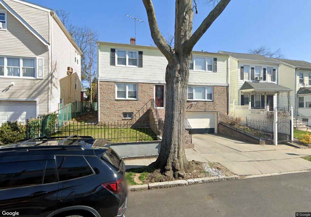 32 Mckay Ave, East Orange, NJ 07018 - photo 1