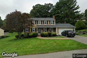 16 Heritage Dr, Woburn, MA 01801