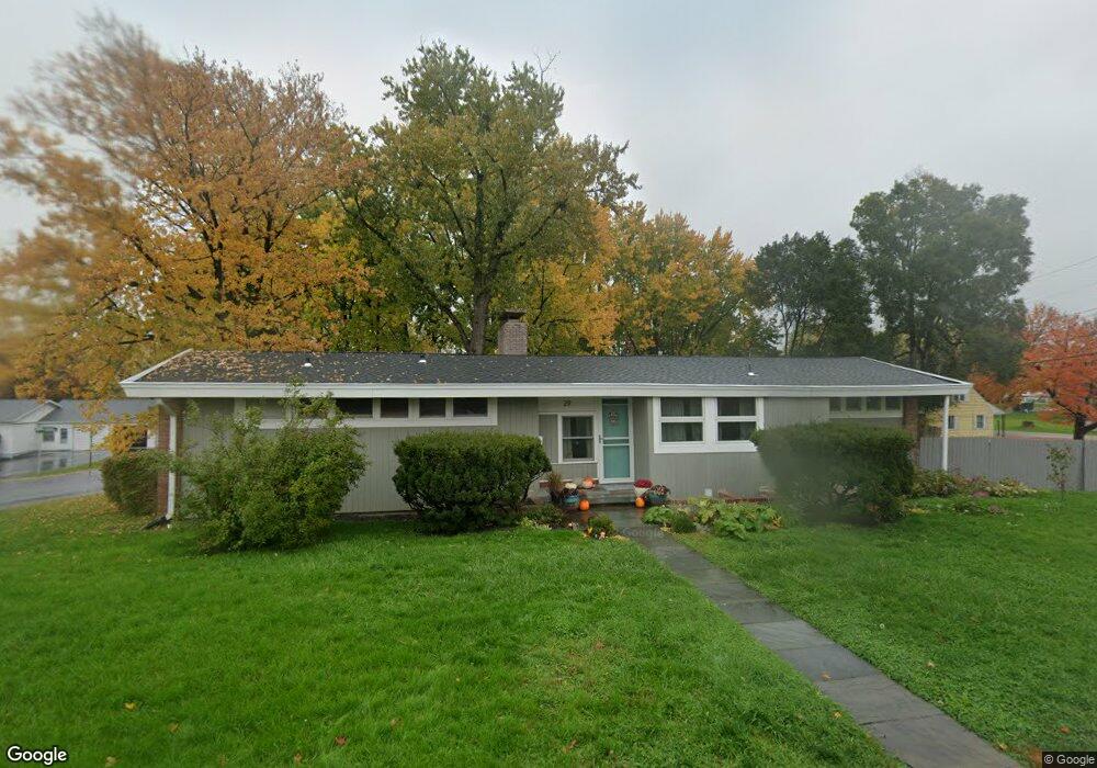 29 Becraft Ave, Hudson, NY 12534 - photo 1