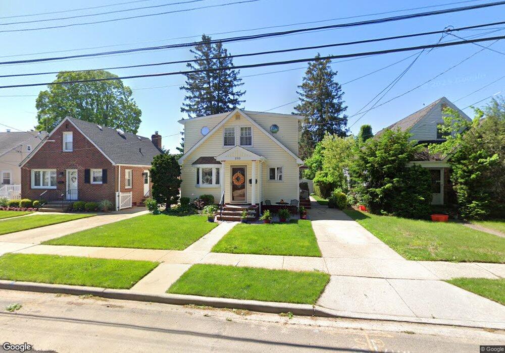 233 William St, West Hempstead, NY 11552 - photo 1