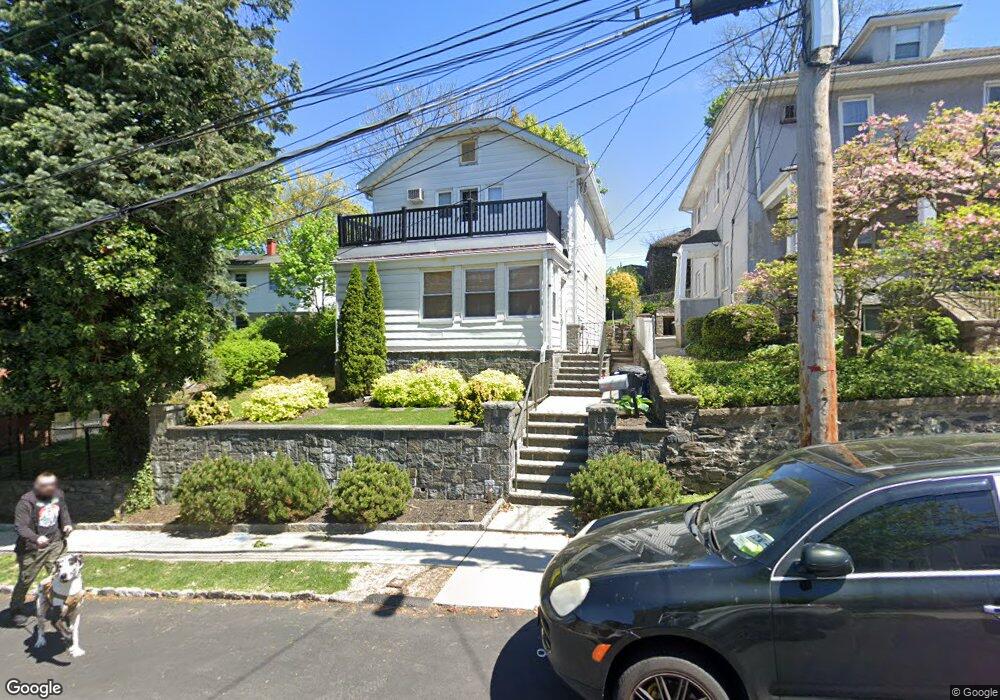 66 Wallace St unit 1, Tuckahoe, NY 10707 - photo 1