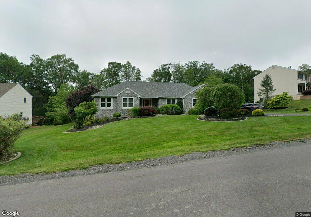 185 Sand Springs Dr, Drums, PA 18222 - photo 1