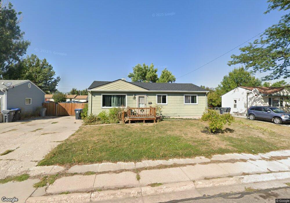 4004 E 7th St, Cheyenne, WY 82001 - photo 1