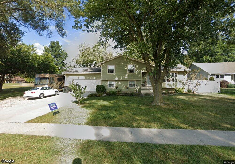 202 N 17th St, Adel, IA 50003 - photo 1