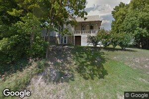 212 W 3rd St, Onaga, KS 66521
