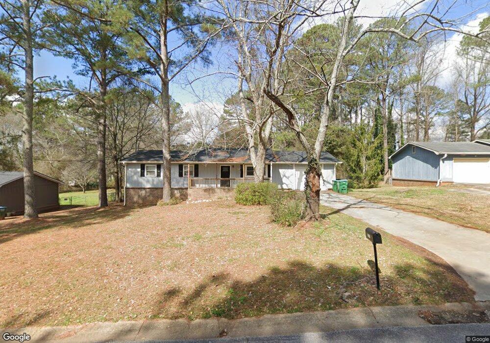 5011 Wycliffe Dr unit 2, Stone Mountain, GA 30087 - photo 1