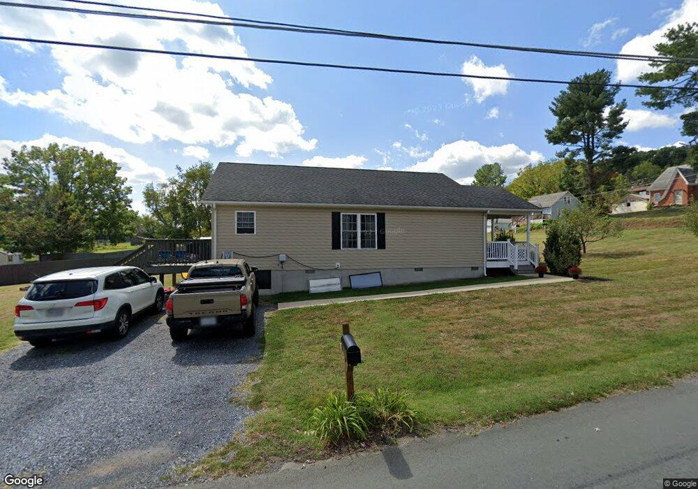 36 Second St unit 1, Staunton, VA 24401 - photo 1