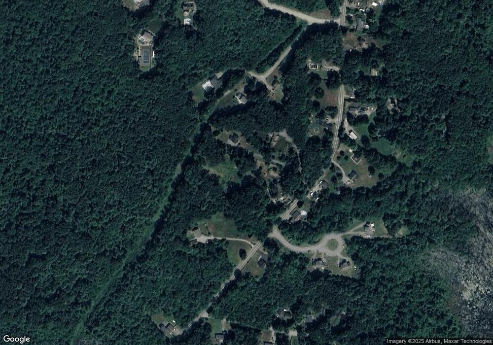 126 N Main St, Newton, NH 03858 - photo 1