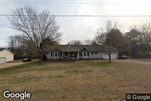 159 Hickory Dr, Wellford, SC 29385