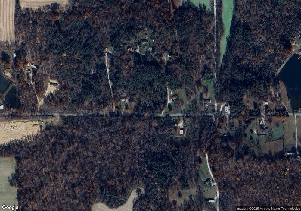 1023 N Thomas Dr, Deputy, IN 47230 - photo 1