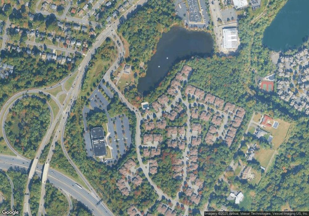 4 Oconnor Cir, West Orange, NJ 07052 - photo 1