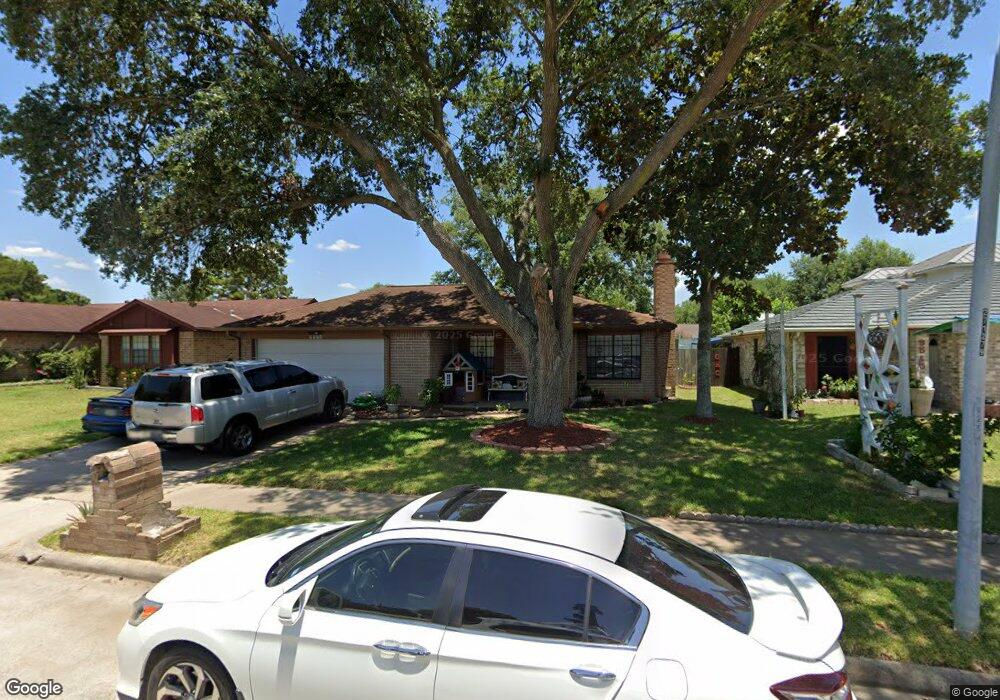 9511 Garden Bridge St, Houston, TX 77075 - photo 1