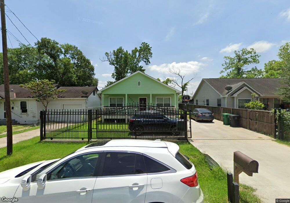 2906 Sherwick St, Houston, TX 77093 - photo 1