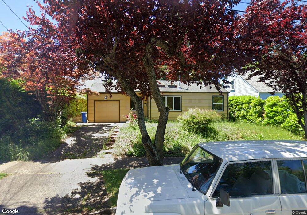 34 N Adams St, Eugene, OR 97402 - photo 1