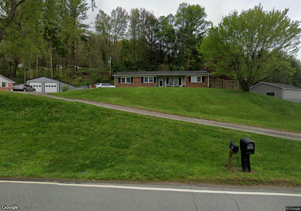 22 Bakers Creek Rd, Burnsville, NC 28714 - photo 1