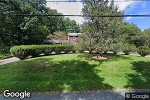 4 Lamplighter Ln, Sherborn, MA 01770