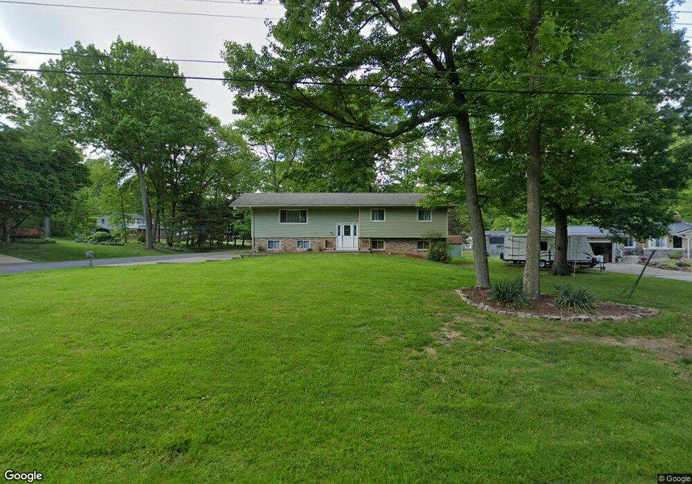 423 S Messner Rd, Akron, OH 44319 - photo 1