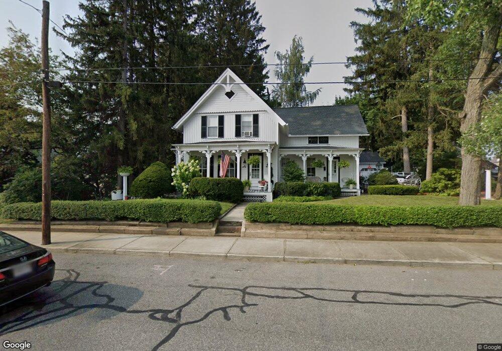 189 Winsor St, Ludlow, MA 01056 - photo 1