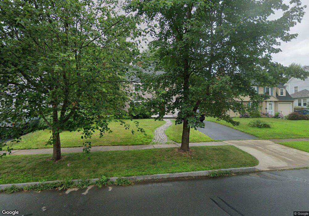 67 Beverly Rd, West Hartford, CT 06119 - photo 1