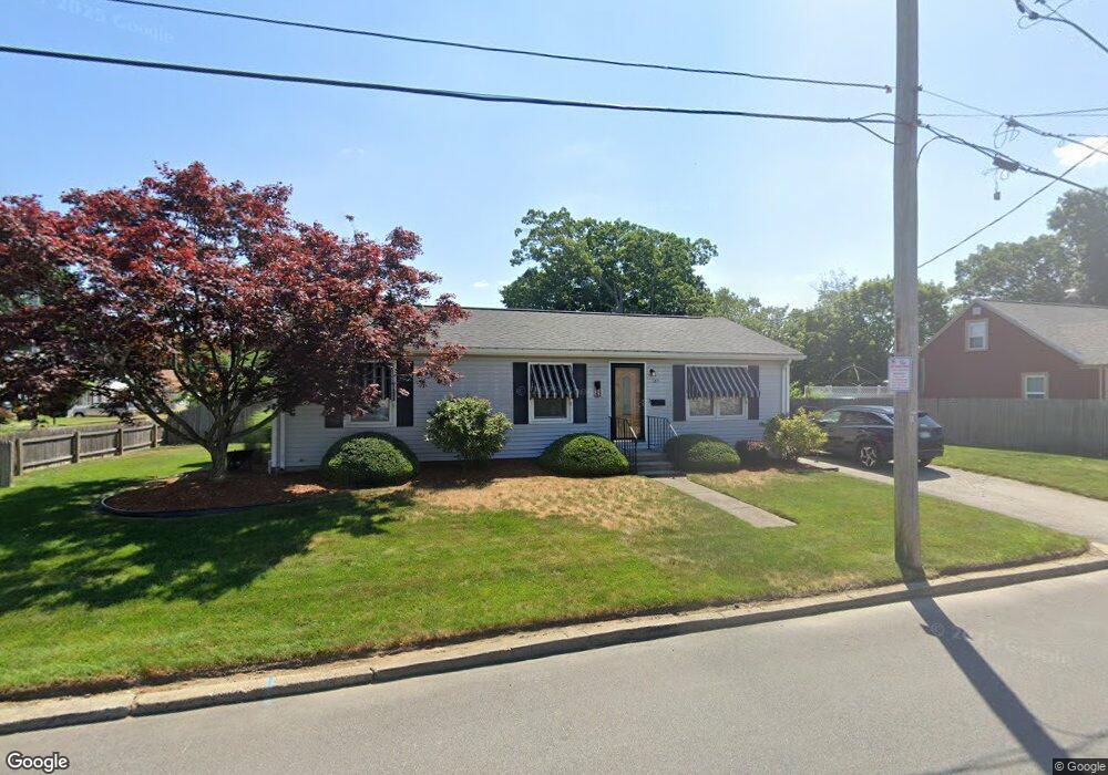 127 Revere St, Pawtucket, RI 02861 - photo 1