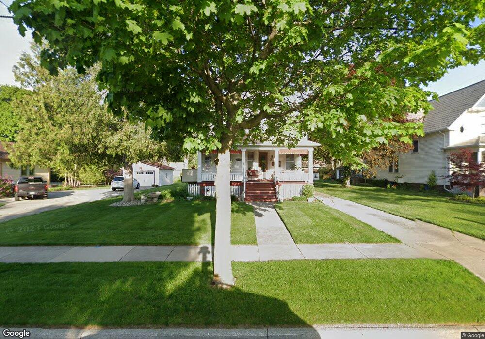 216 S Franklin St, Frankenmuth, MI 48734 - photo 1