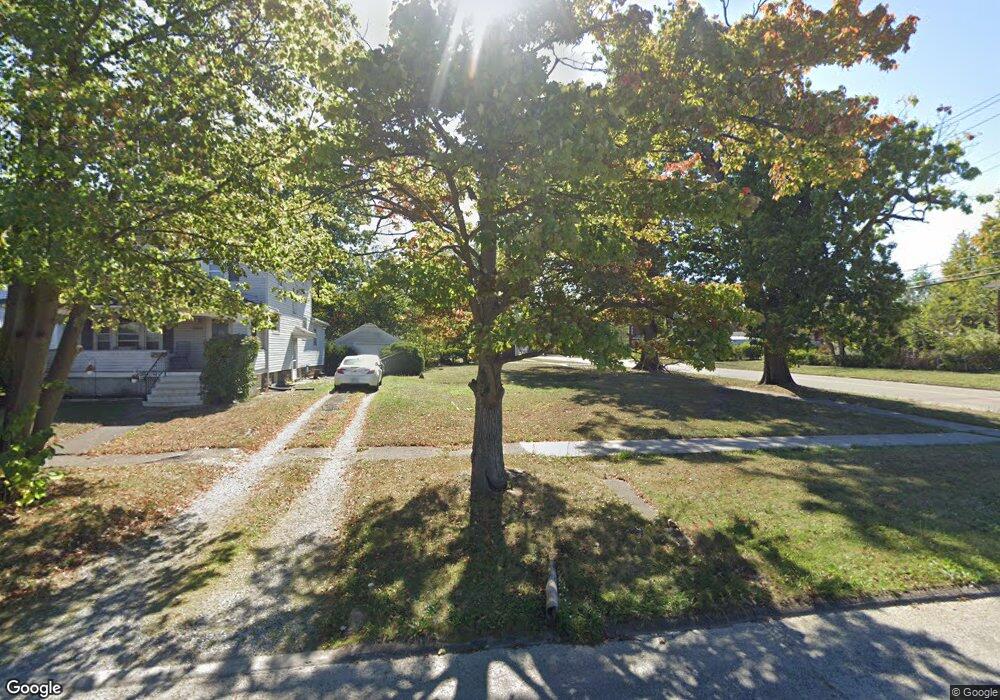 1902 E 33rd St, Lorain, OH 44055 - photo 1