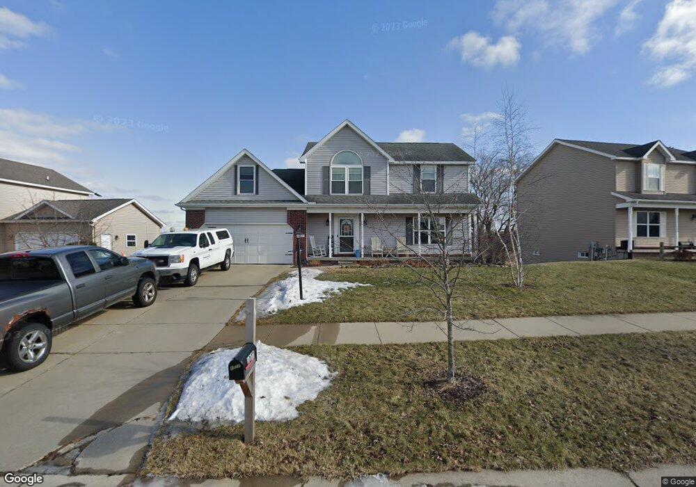 1077 Emerald Forest Ln, Davison, MI 48423 - photo 1