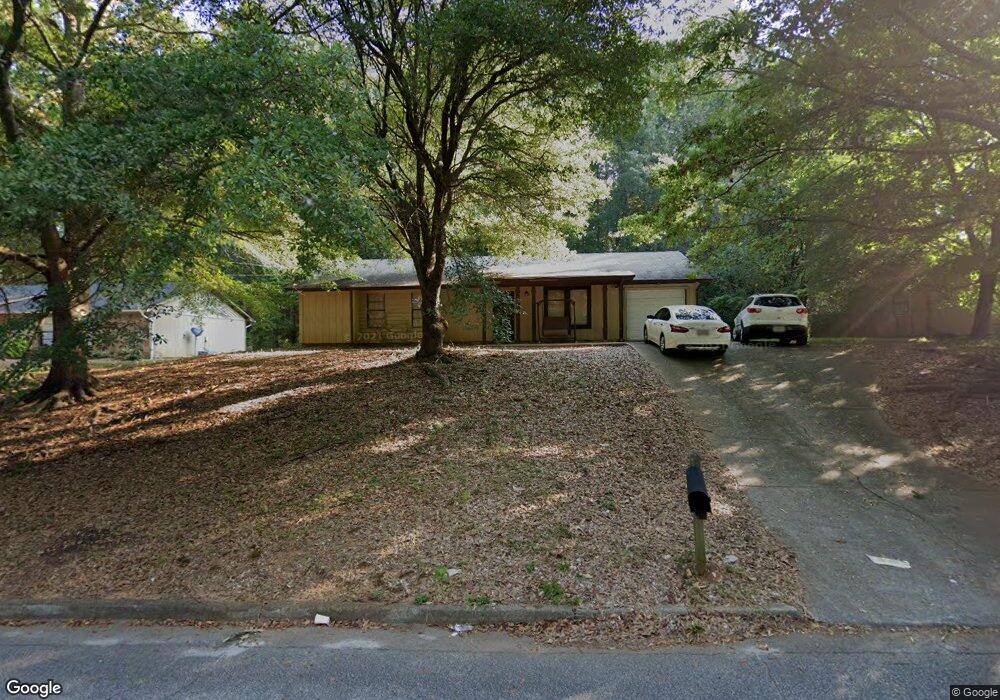 5878 Bobbin Ln, Lithonia, GA 30058 - photo 1