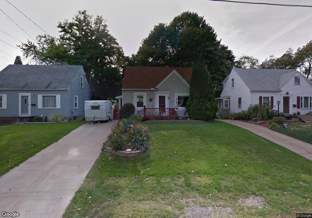 608 Zephyr Ave, Erie, PA 16505 - photo 1