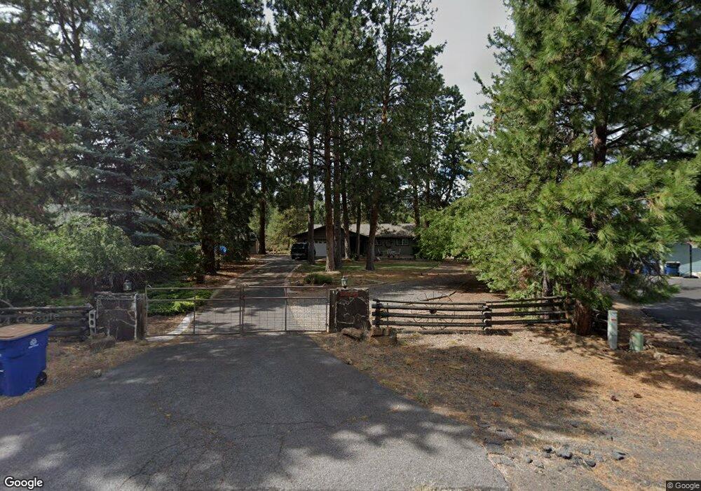 60847 Opal Dr, Bend, OR 97702 - photo 1