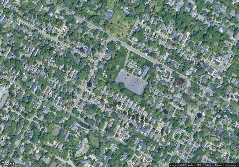 223 Moross Rd, Grosse Pointe Farms, MI 48236 - photo 1