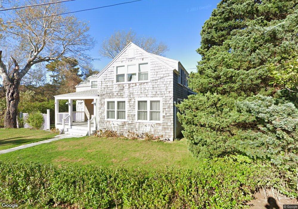 23 Brewster Ave, Vineyard Haven, MA 02568 - photo 1