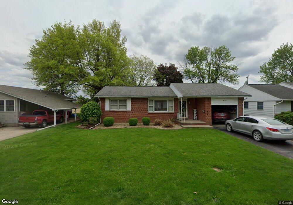 9 Sycamore Ln, Lincoln, IL 62656 - photo 1