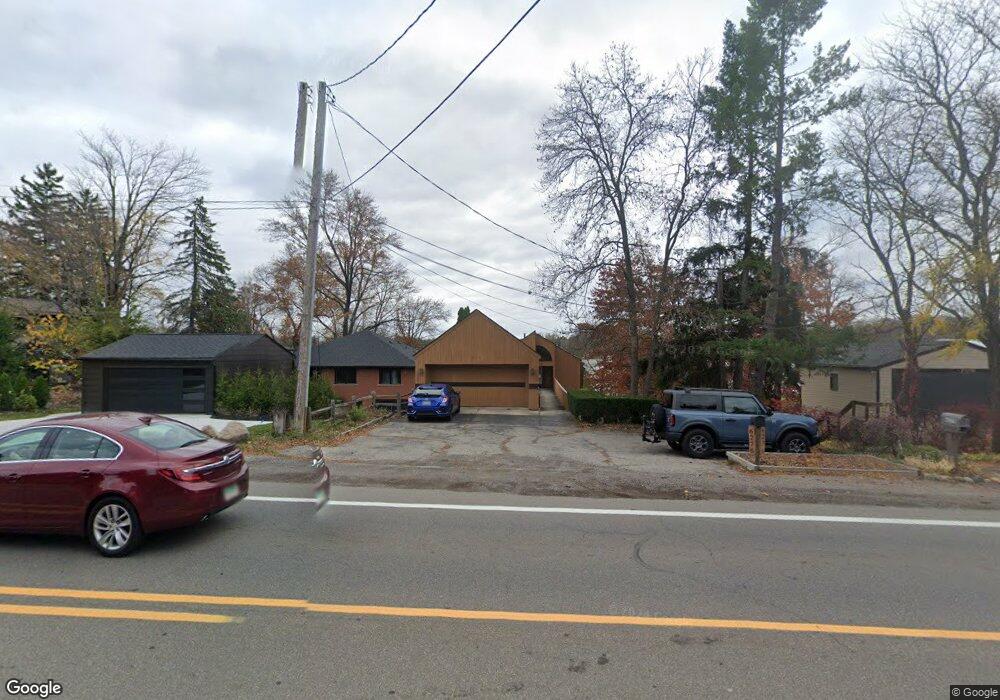 6276 Commerce Rd, West Bloomfield, MI 48324 - photo 1