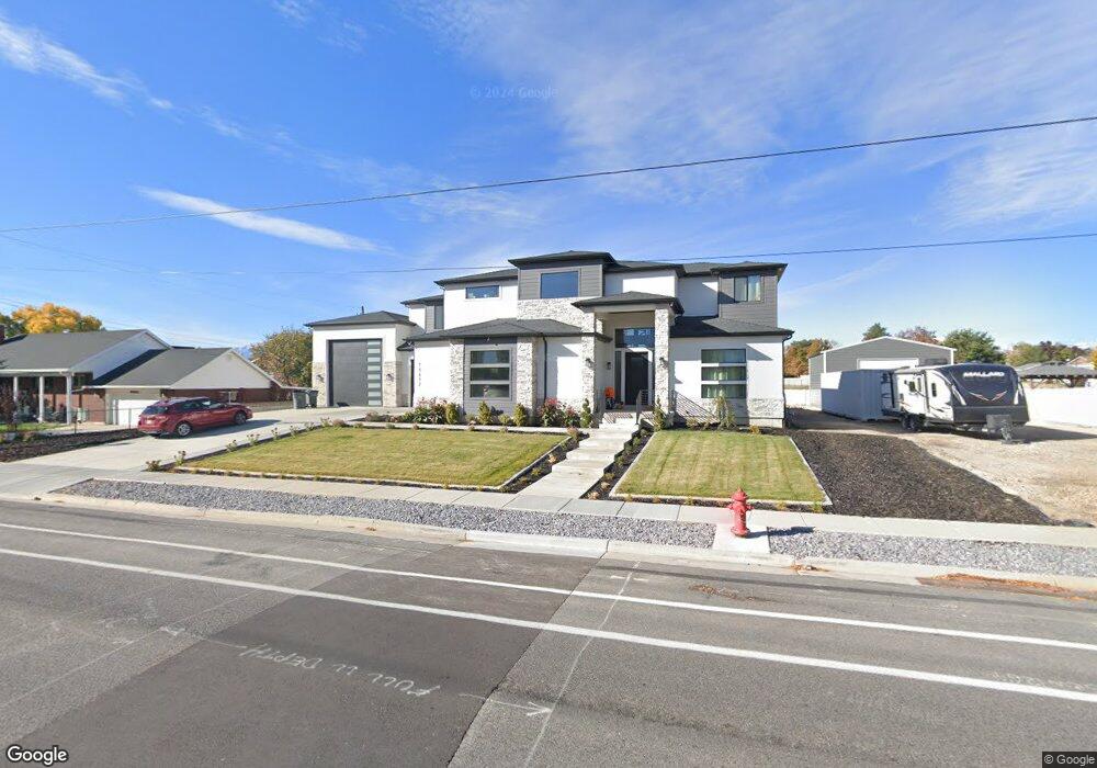 10692 S 2200 W unit 13B, South Jordan, UT 84095 - photo 1