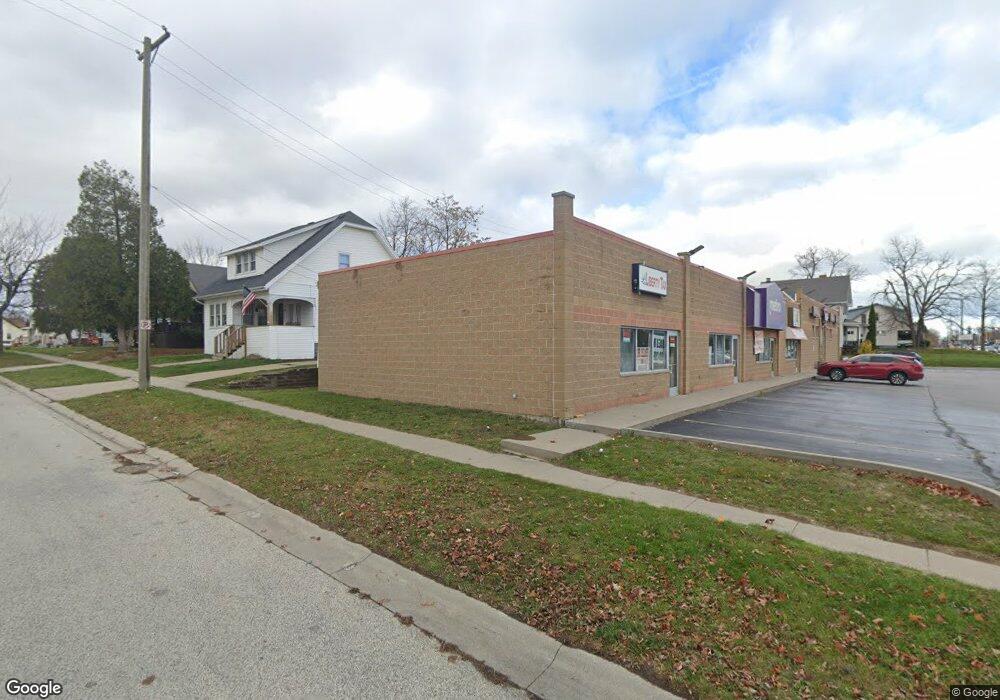 533 10th St, Port Huron, MI 48060 - photo 1